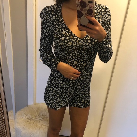 Long Sleeve Floral Boho Romper - Picture 2 of 5